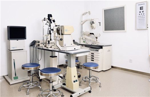 父母体检北京耀东门诊部体检中心中老年体检套餐男含早餐