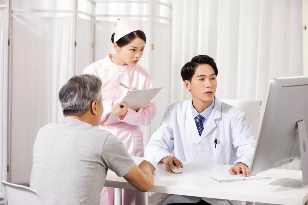 【肛门指检能“摸”出80%的直肠癌!4个症状出现时,赶紧去检查】-健康热点-中康体检网